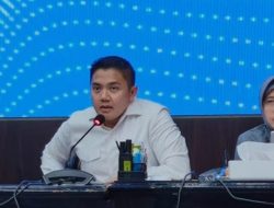 Seskab Teddy Tegaskan Produk AS Wajib Sertifikasi Halal Masuk Indonesia