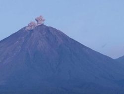 Erupsi Gunung Semeru 4 Kali Hari Ini, Tinggi Letusan Capai 600 Meter