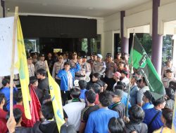 Pengamanan Humanis Polres Ciamis Sukses Jaga Kondusivitas Aksi Mahasiswa